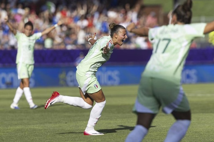 LIVE Italia-Serbia 3-0, Qualificazioni Mondiali calcio femminile 2027 in DIRETTA: tris delle azzurre che sperano nella qualificazione diretta!