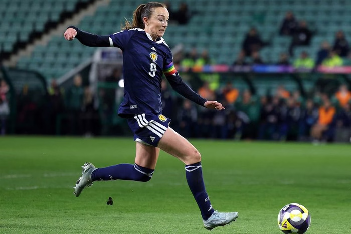 Scotland captain Caroline Weir says Fifa and Uefa should answer Israel questions ahead of World Cup qualifiers