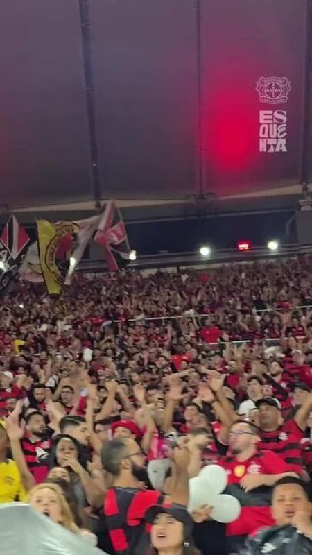 Bayer Leverkusen contrata técnico com passagem pela base do Barcelona