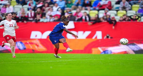 Équipe de France (F) : le magnifique but de Baltimore en Pologne