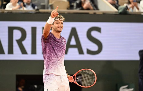 Roland-Garros : Sur quelle chaîne TV et à quelle heure voir Arnaldi-Cobolli en demi-finale ?