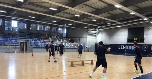 "L'objectif, c'est plutôt l'image" : le LH dispute son dernier match d'une saison historique face à Nantes