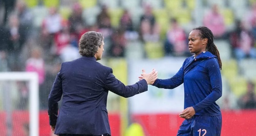 Équipe de France (F) : les Pays-Bas battus en Irlande, les Bleues reprennent la tête du groupe à une journée de la fin
