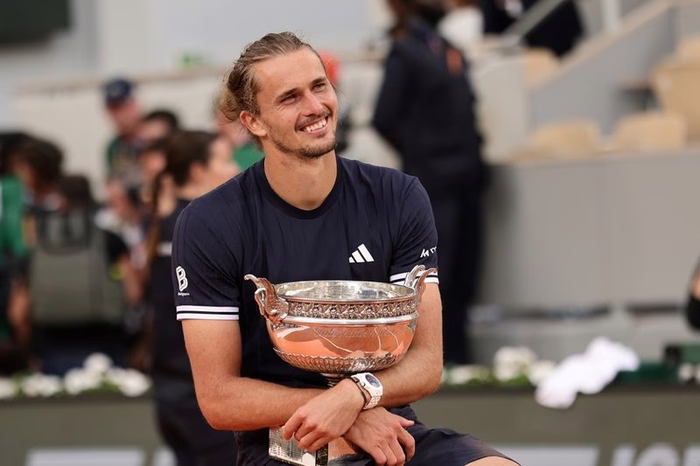 “Finalmente tive um final feliz”, comemora o campeão Zverev