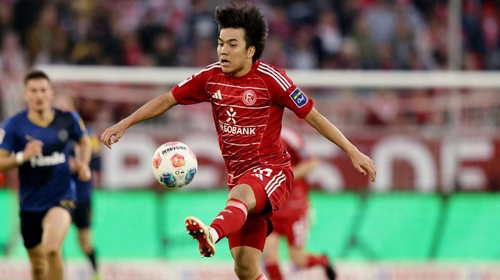 Schalke rüstet für die Bundesliga auf: Erster Neuzugang fast fix