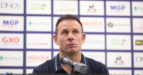 Aviron Bayonnais : "On est à notre place, la saison mérite un 4/20", le bilan sans concession de Ged Fraser