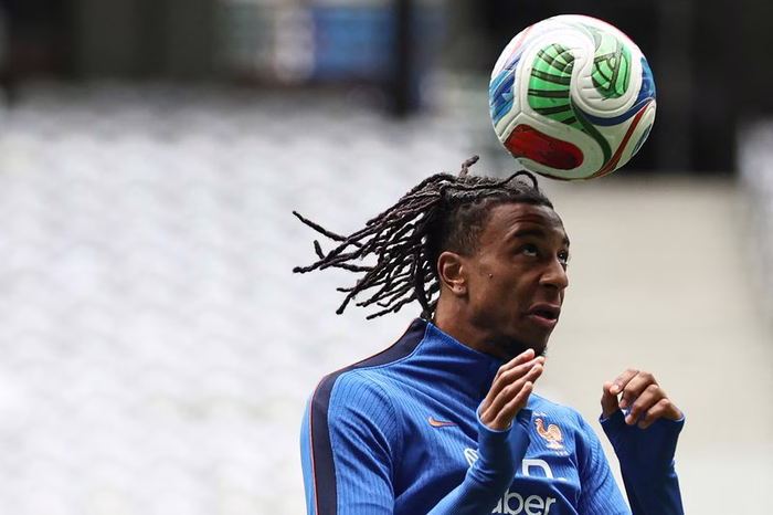 Bayern aconselha Real Madrid a não fazer proposta por Olise