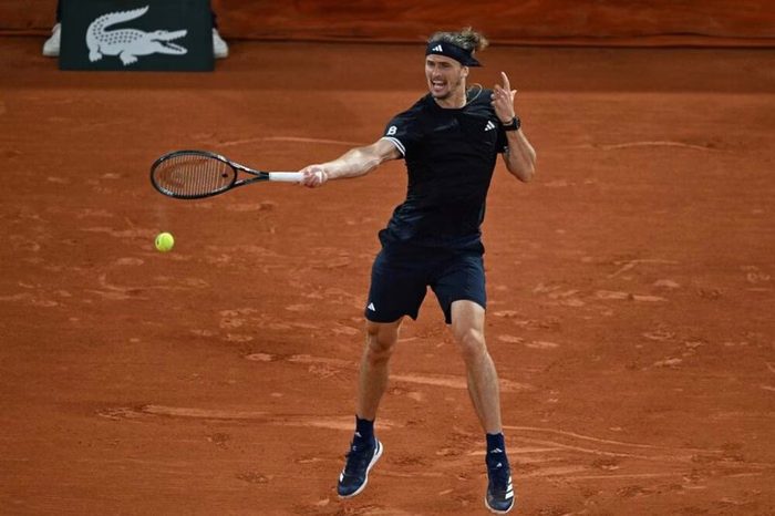 Novak Djokovic elogia Zverev: “Le tue lacrime di gioia mi hanno emozionato. Meriti questa vittoria”