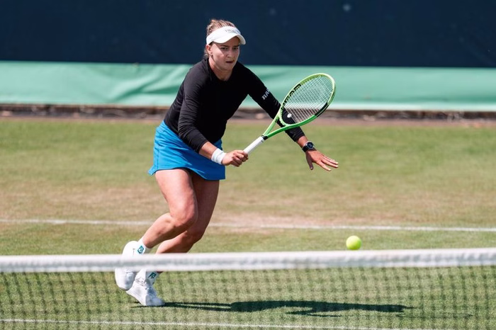 Krejcikova arrasa na Holanda, Ruse reencontra Mertens