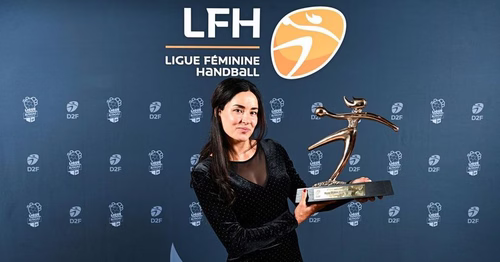 Handball : la Nîmoise Mouna Chebbah élue meilleure joueuse de la saison en D2