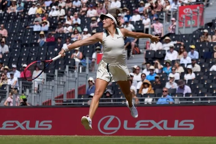 Atual campeã, Tatjana Maria critica organização do WTA de Queen’s