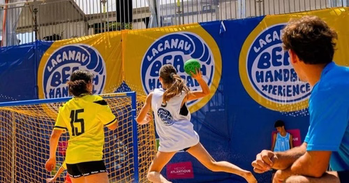 Gironde : jouer au handball dans le sable ? Oui c'est possible !