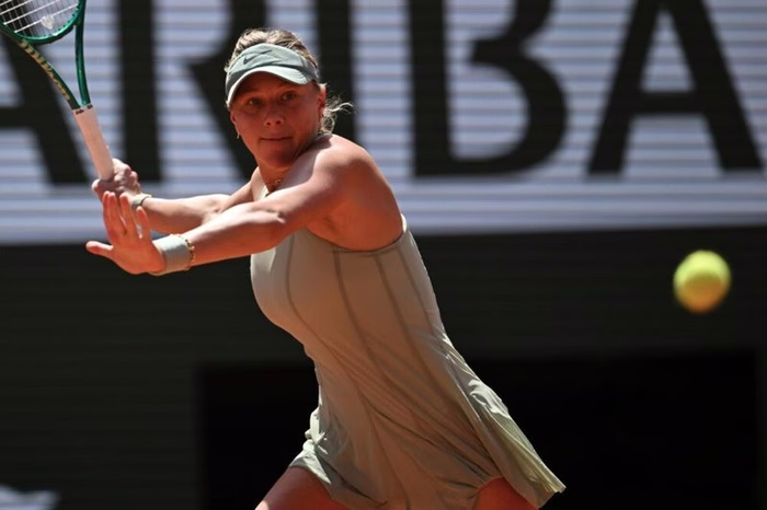 WTA Queen’s 2026, Anisimova e Jovic accedono ai quarti di finale. Ritiro per Mboko
