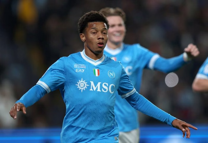 ⚡ Sarà un Napoli da sprint: Allegri pensa al modulo con Neres ed Alisson