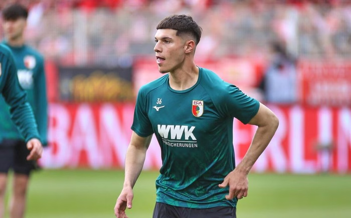 Augsburg fordert Millionen: Beşiktaş, Galatasaray und Napoli interessiert