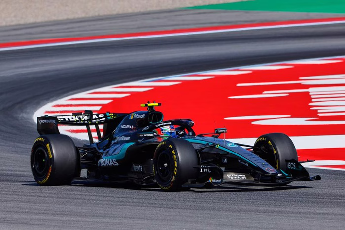 F1 oggi in tv, GP Barcellona 2026: orario gara, programma, streaming