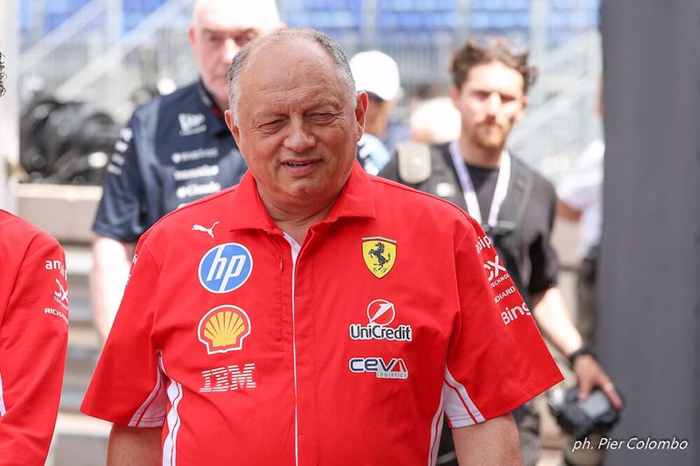 F1, Fred Vasseur prudente: “Non bisogna cantare vittoria, serve unità. Leclerc fuori per un problema di affidabilità”