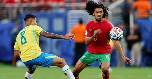 «¿Quién es el de la melena?»: Bouaddi, la primera gran sensación del Mundial