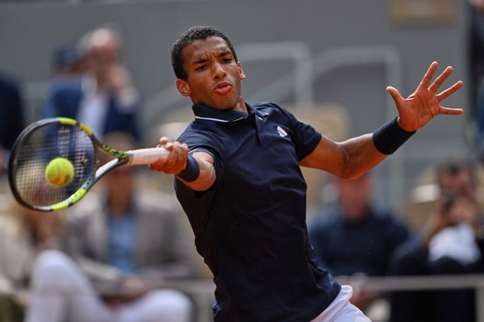 ATP Halle 2026, Tien e Auger-Aliassime avanzano agli ottavi di finale