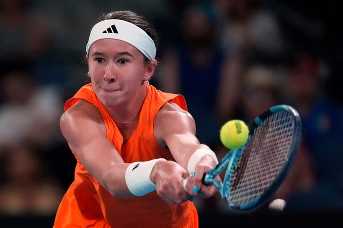 WTA Berlino 2026, Bartunkova elimina Shnaider. Avanti Mertens e Alexandrova