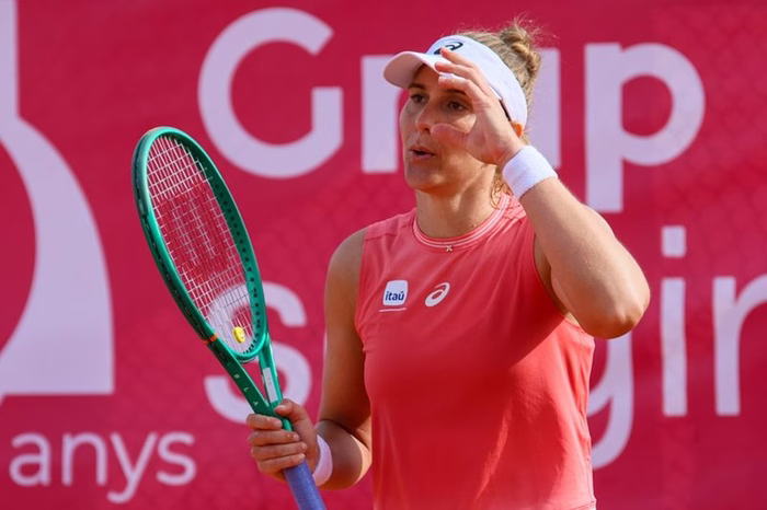Bia volta a sofrer queda na WTA e tenta recuperação em Portugal