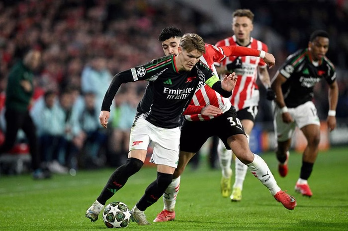 Medical set for £45m Bayern Munich transfer after breakout moment on world stage