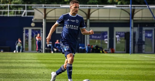 Ligue 2 : le recrutement s'accélère, deux défenseurs et un milieu de terrain débarquent au Stade Lavallois