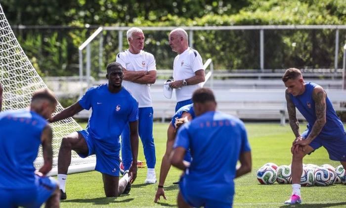 Di Meco sur le Mondial de la France : "Ne pas être demi