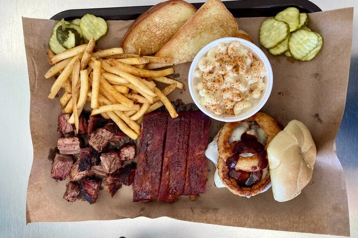 Kansas City BBQ or Argentine asado? Two worlds collide as fans arrive in US Midwest for World Cup