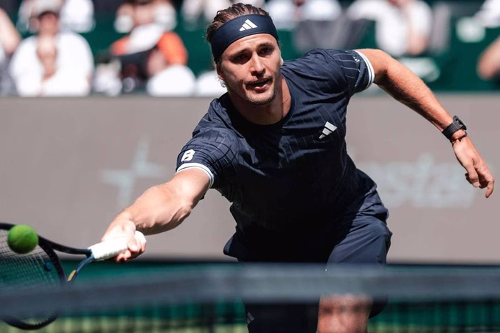 “Para a primeira partida na grama, não foi tão ruim”, avalia Zverev