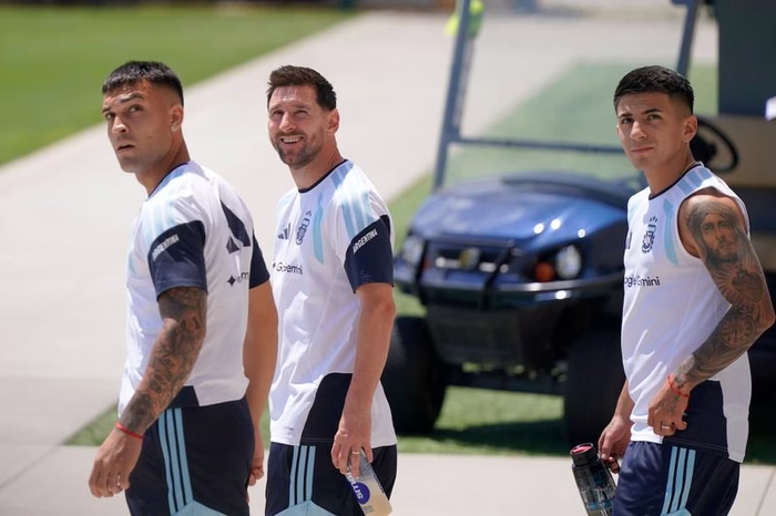 Messi se apoya en su círculo íntimo para pasar sus días “difíciles” y felices