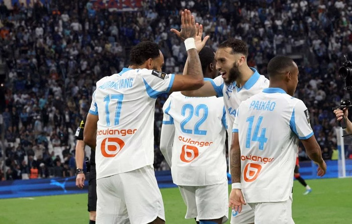 « L'exclusion est passée tout près... » L’OM pourra jouer la Ligue Europa, mais reste sous la menace de l'UEFA