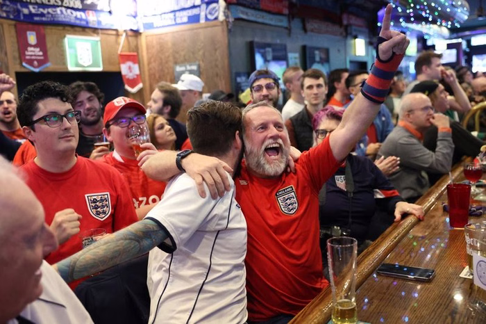 World Cup fever hits England as pub bookings surge by 300 per cent for Croatia clash