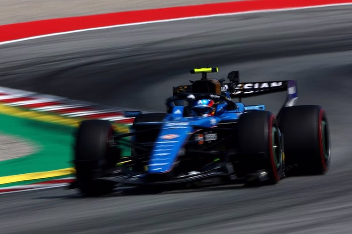F1: Sainz estaria visando vaga na Audi caso Williams não melhore