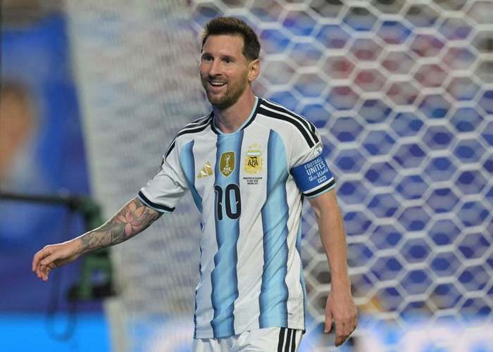 Messi faz trabalho de recuperação após seu primeiro show na Copa