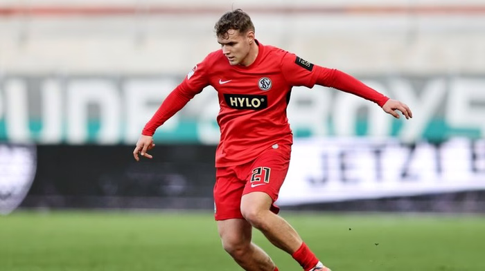 Werder Bremen erzielt Einigung mit Elversberg-Aufstiegsheld