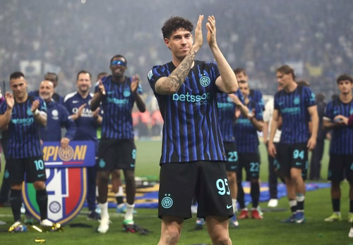 Transferangriff: Real Madrid jagt Topverteidiger