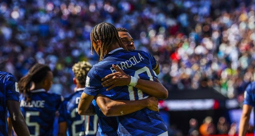 Étranger : Bradley Barcola ciblé par un club de Premier League, Mbappé mobilise les Bleus après son record