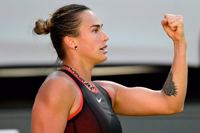 Sabalenka bate Bartunkova e avança às semifinais do WTA 500 de Berlim