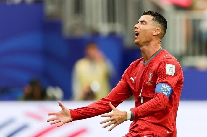 Cristiano Ronaldo: Jornal destaca pressão após estreia de Portugal