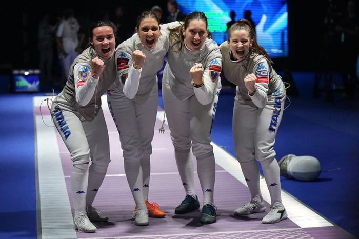 Il fioretto femminile ai conferma sul tetto d’Europa! L’Italia domina la Francia in finale