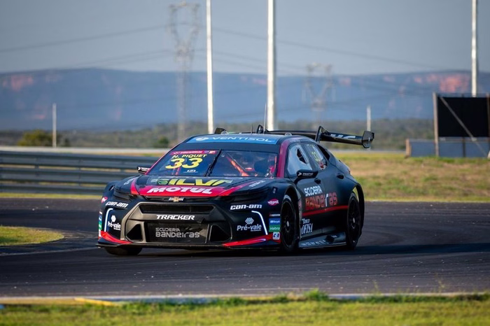 Stock: Piquet faz a pole da etapa de Cuiabá em quali com chuva