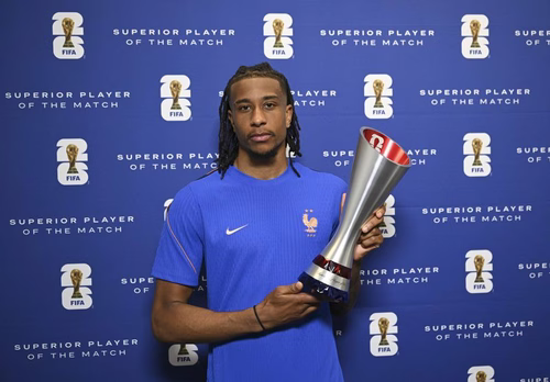 Real Madrid nega que tenha feito proposta de R$ 900 milhões por Olise, astro da França na Copa