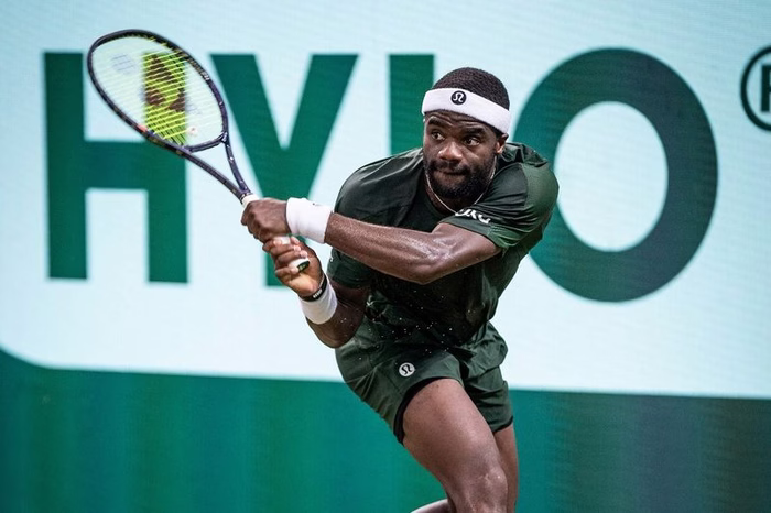 points contra Aliassime e revê Altmaier