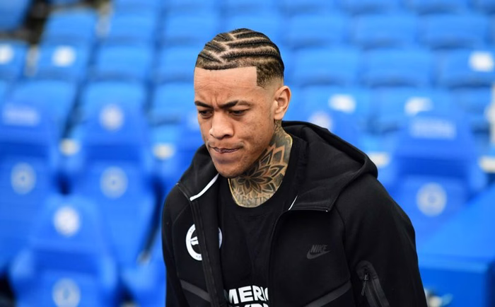 Schalke verstärkt sich nach dem Aufstieg: Kommt ein Transfer aus der Premier League?