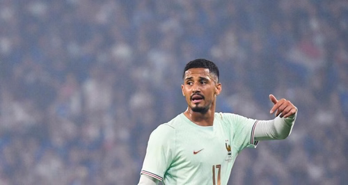 Équipe de France : « Tu sens que le maillot est lourd », William Saliba sans filtre sur la pression