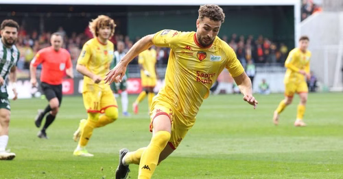 Football : l'attaquant Erwan Colas prolonge au Mans FC