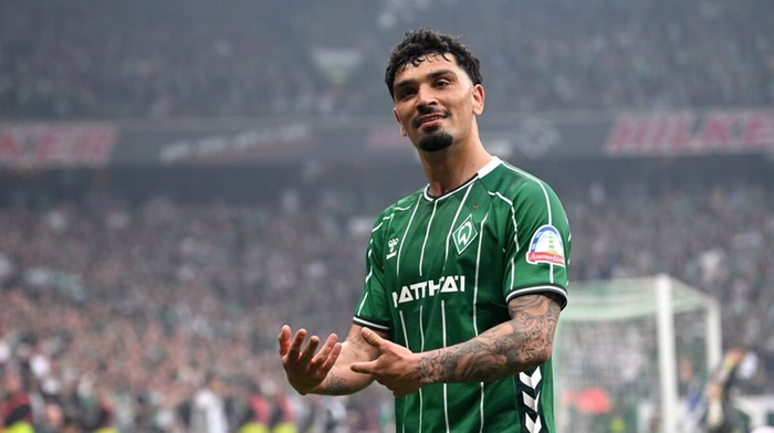 Werder kämpft um diesen Leihspieler und wartet auf Entscheidung aus Saudi-Arabien