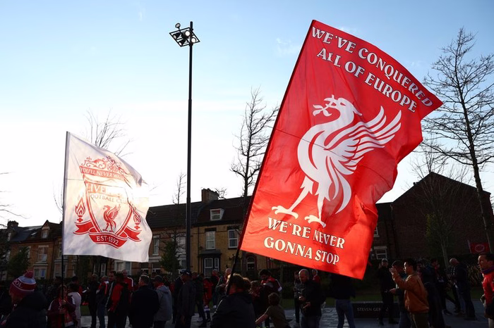 Liverpool and Man United enquire about Felix Nmecha