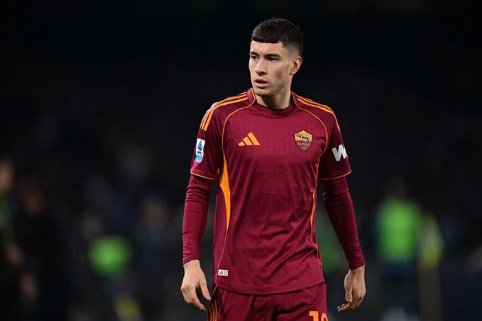 Nach dem BVB: Auch Stuttgart an Roma-Star interessiert